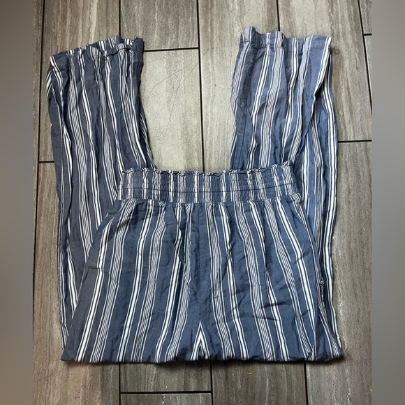 Blue and white striped wide leg Abercrombie & Fitch pants XS - Picture 7 of 8